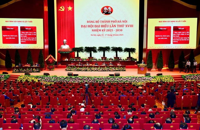 Phát triển Hà Nội trở thành đại đô thị sáng tạo, xanh, kết nối toàn cầu- Ảnh 1. Phát triển Hà Nội trở thành đại đô thị sáng tạo, xanh, kết nối toàn cầu- Ảnh 1.