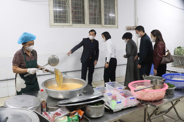 Kiểm tra đột xuất tại Trường Tiểu học Cự Khê và Kim Thư- Ảnh 3. Kiểm tra đột xuất tại Trường Tiểu học Cự Khê và Kim Thư- Ảnh 3.