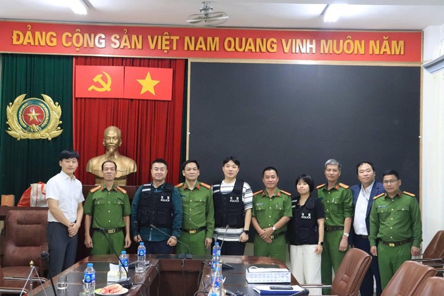 Tăng cường hợp tác quốc tế trong đấu tranh với tội phạm xuyên quốc gia và công nghệ cao- Ảnh 1. Tăng cường hợp tác quốc tế trong đấu tranh với tội phạm xuyên quốc gia và công nghệ cao- Ảnh 1.