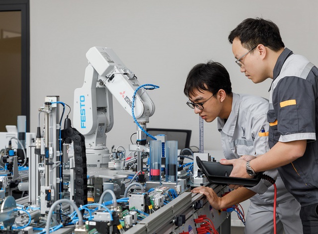 Hà Nội nâng chất lượng đào tạo, dạy nghề gắn với thị trường- Ảnh 1.