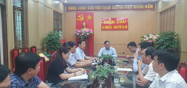 Lãnh đạo TP. Hà Nội kiểm tra tình hình ngập úng, phòng chống mưa bão- Ảnh 2. Lãnh đạo TP. Hà Nội kiểm tra tình hình ngập úng, phòng chống mưa bão- Ảnh 2.