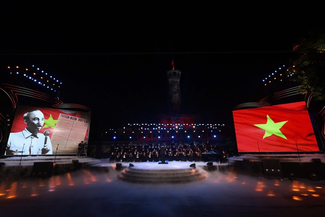 'Niềm tin Hà Nội': Trường ca chính luận – Vững tin dưới ngọn cờ của Đảng- Ảnh 1. 'Niềm tin Hà Nội': Trường ca chính luận – Vững tin dưới ngọn cờ của Đảng- Ảnh 1.