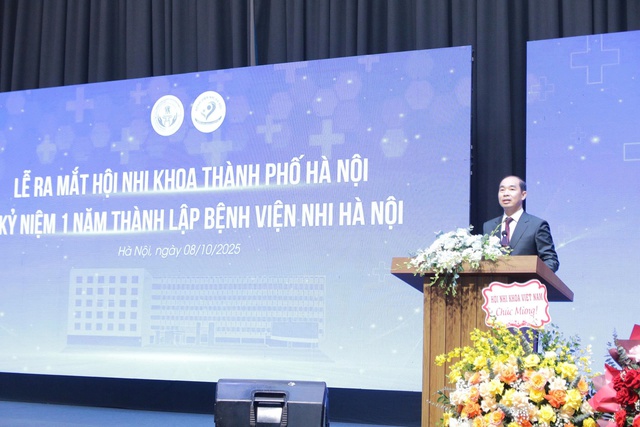Ra mắt Hội Nhi khoa Hà Nội: Kết nối đội ngũ thầy thuốc, nhà khoa học - Ảnh 2. Ra mắt Hội Nhi khoa Hà Nội: Kết nối đội ngũ thầy thuốc, nhà khoa học - Ảnh 2.