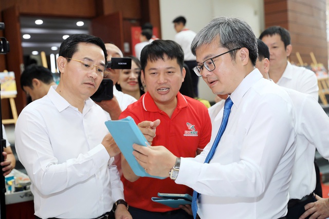 Hà Nội phát động phong trào ‘Học tập số toàn dân’- Ảnh 3. Hà Nội phát động phong trào ‘Học tập số toàn dân’- Ảnh 3.