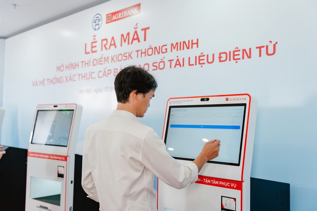 Hà Nội ra mắt Kiosk thông minh, chứng thực bản sao tài liệu chỉ trong 5 phút- Ảnh 2.