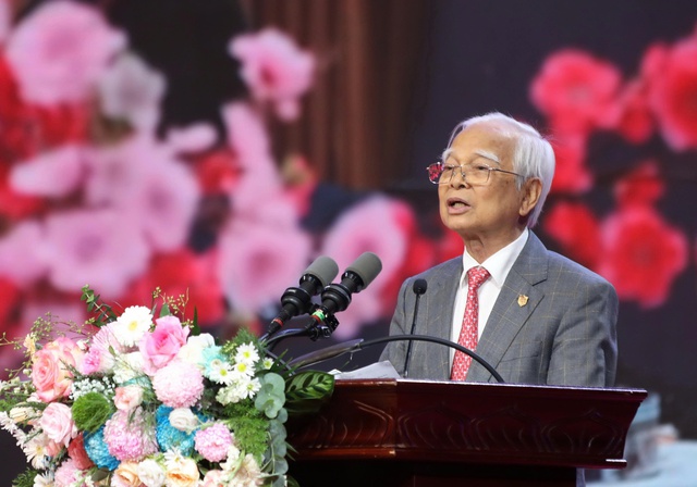 Ngành Giáo dục Thủ đô tuyên dương nhiều điển hình tiên tiến, nhà giáo tiêu biểu- Ảnh 5.