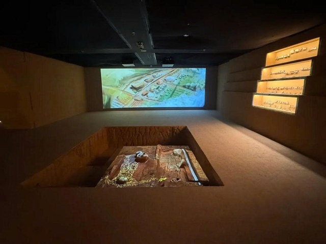 Gần 1.000 tài liệu, hiện vật quý tại ‘Những khám phá khảo cổ từ Vườn Chuối’- Ảnh 1.