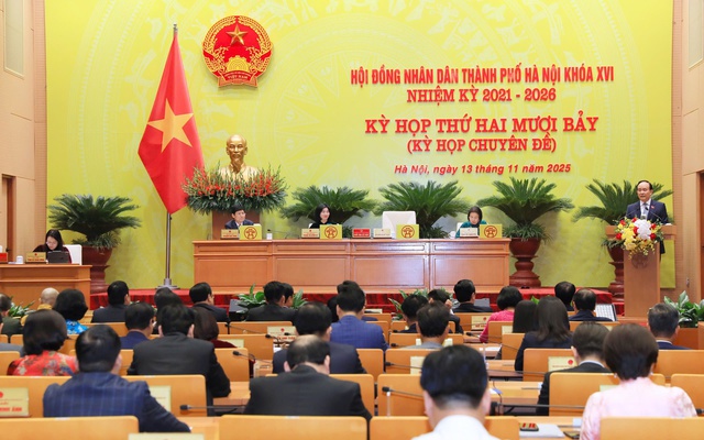 Đồng chí Phùng Thị Hồng Hà được bầu giữ chức Chủ tịch HĐND TP. Hà Nội nhiệm kỳ 2021-2026- Ảnh 2. Đồng chí Phùng Thị Hồng Hà được bầu giữ chức Chủ tịch HĐND TP. Hà Nội nhiệm kỳ 2021-2026- Ảnh 2.