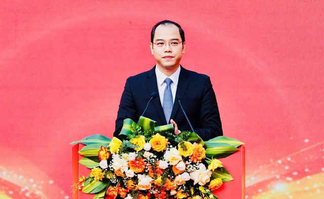 Hà Nội: 95 thủ khoa xuất sắc ghi danh Sổ vàng năm 2025- Ảnh 1. Hà Nội: 95 thủ khoa xuất sắc ghi danh Sổ vàng năm 2025- Ảnh 1.