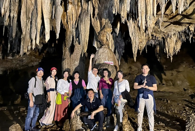 Xúc tiến phát triển các tour kết nối thị trường khách quốc tế từ Hà Nội đến Lai Châu- Ảnh 4. Xúc tiến phát triển các tour kết nối thị trường khách quốc tế từ Hà Nội đến Lai Châu- Ảnh 4.