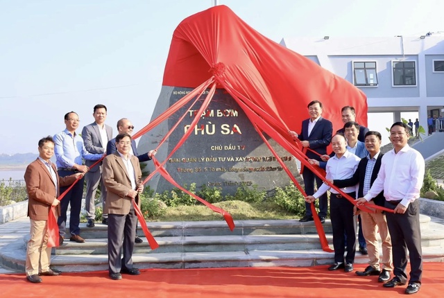 Khánh thành trạm bơm giải quyết nhu cầu nước tưới cho hơn 4.000ha canh tác nông nghiệp tại Hà Nội- Ảnh 1.