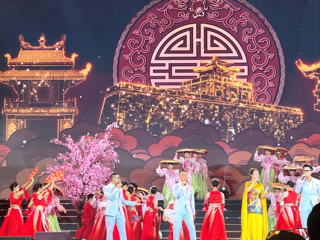 Gần 200 nghìn lượt người dự 'Festival Thăng Long - Hà Nội 2025'- Ảnh 3. Gần 200 nghìn lượt người dự 'Festival Thăng Long - Hà Nội 2025'- Ảnh 3.