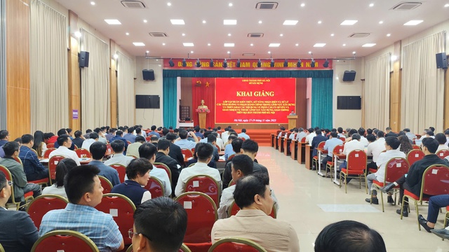 Nâng cao trách nhiệm quản lý nhà nước về xây dựng và đô thị- Ảnh 2. Nâng cao trách nhiệm quản lý nhà nước về xây dựng và đô thị- Ảnh 2.