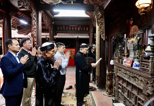 Độc đáo Tour 'Một ngày cùng Di sản Phú Thượng'- Ảnh 2.