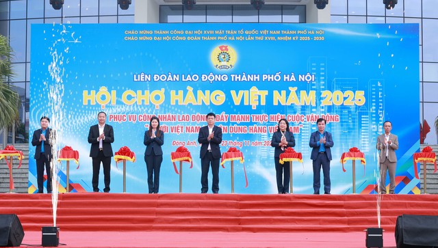 Khai mạc Hội chợ hàng Việt phục vụ công nhân lao động và Nhân dân Thủ đô- Ảnh 1.