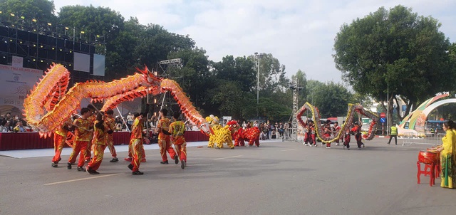 Dấu ấn đồng diễn nghệ thuật 'Hà Nội - Miền ký ức'- Ảnh 1.