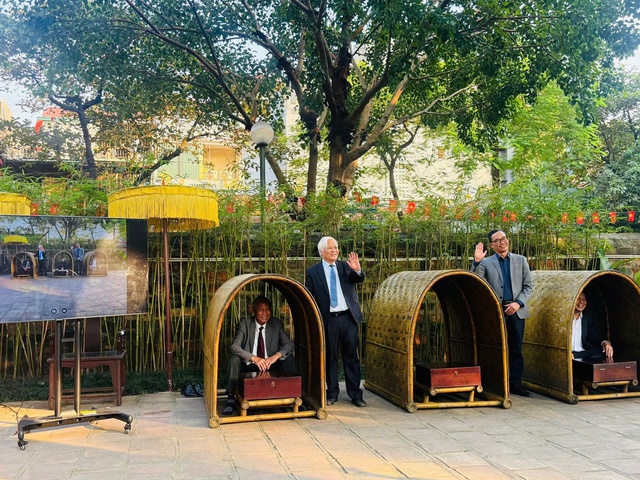 Trải nghiệm di sản số 'Việt Nam Diệu Sử'- Ảnh 1.