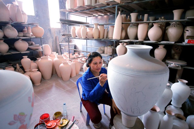 Hà Nội tạo cú huých hỗ trợ toàn diện cho phát triển làng nghề- Ảnh 3.