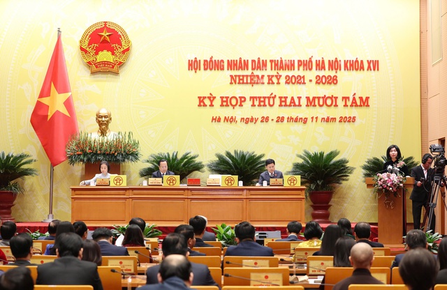 Khai mạc kỳ họp thứ 28 HĐND TP. Hà Nội khóa XVI- Ảnh 3.