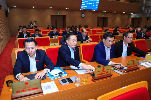 Hà Nội quy định mức trông giữ học sinh ngoài giờ tối đa 12 nghìn đồng/giờ- Ảnh 1. Hà Nội quy định mức trông giữ học sinh ngoài giờ tối đa 12 nghìn đồng/giờ- Ảnh 1.