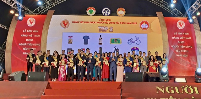 Hà Nội: Tôn vinh 150 sản phẩm hàng Việt được người tiêu dùng yêu thích năm 2025- Ảnh 3.