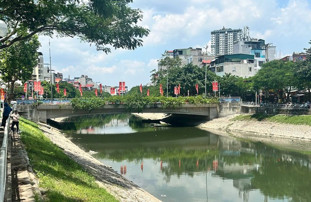 Hà Nội thay đổi phương án bổ cập nước cho sông Tô Lịch- Ảnh 1.