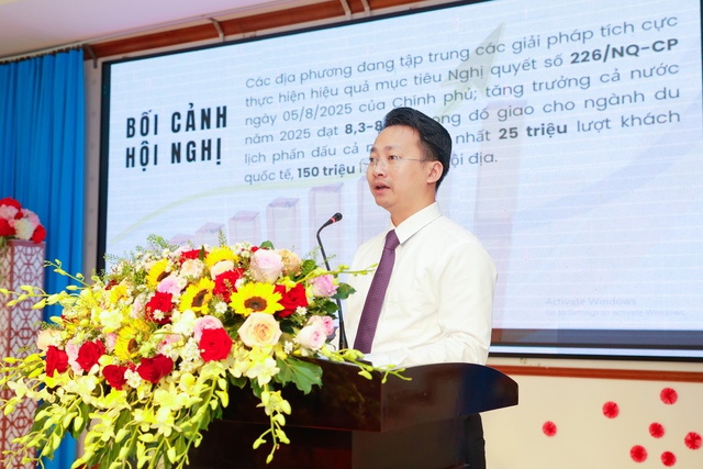 Hà Nội và Vĩnh Long tăng cường hợp tác phát triển du lịch bền vững- Ảnh 1. Hà Nội và Vĩnh Long tăng cường hợp tác phát triển du lịch bền vững- Ảnh 1.