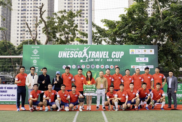 Khai mạc Giải Bóng đá UNESCO TRAVEL CUP 2025- Ảnh 2. Khai mạc Giải Bóng đá UNESCO TRAVEL CUP 2025- Ảnh 2.