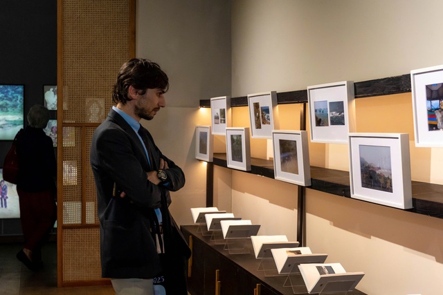 Khi ký ức được lưu giữ bằng nhiếp ảnh- Ảnh 1. Khi ký ức được lưu giữ bằng nhiếp ảnh- Ảnh 1.