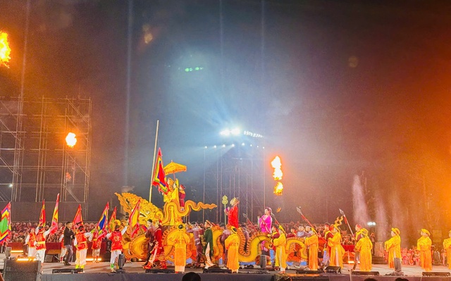 Khai mạc Festival Thăng Long - Hà Nội năm 2025: Di sản - Kết nối - Thời đại- Ảnh 3. Khai mạc Festival Thăng Long - Hà Nội năm 2025: Di sản - Kết nối - Thời đại- Ảnh 3.