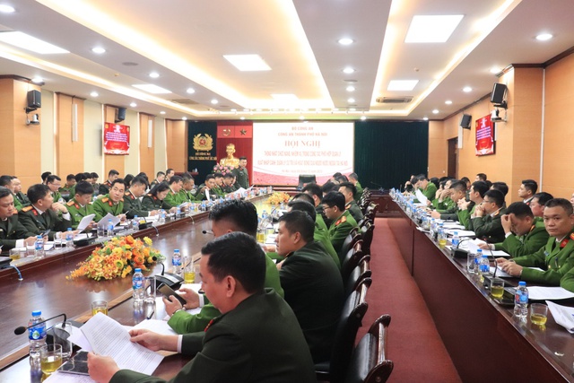 Quản lý xuất nhập cảnh, quản lý cư trú và hoạt động của người nước ngoài tại Hà Nội- Ảnh 1.