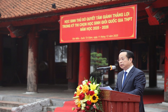 Hà Nội gặp mặt đội tuyển học sinh giỏi: Quyết tâm giữ ngôi đầu toàn quốc- Ảnh 2. Hà Nội gặp mặt đội tuyển học sinh giỏi: Quyết tâm giữ ngôi đầu toàn quốc- Ảnh 2.