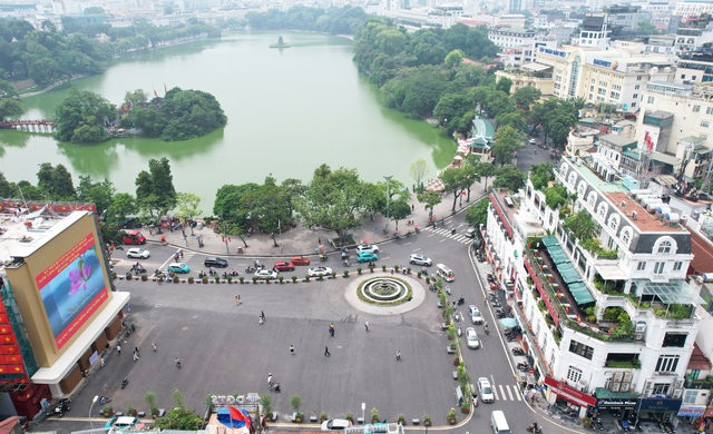 Tổ chức chương trình Chào năm mới 2026 tại Quảng trường Đông Kinh Nghĩa Thục- Ảnh 1. Tổ chức chương trình Chào năm mới 2026 tại Quảng trường Đông Kinh Nghĩa Thục- Ảnh 1.