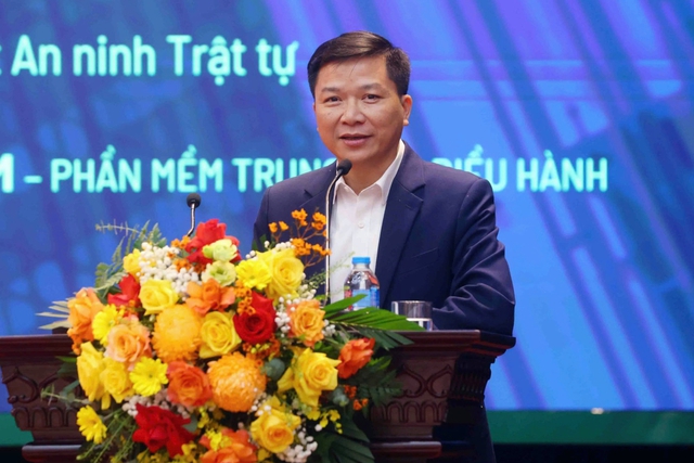 Công an TP. Hà Nội kích hoạt 'bộ não giao thông số', và vận hành 1.837 camera AI- Ảnh 3. Công an TP. Hà Nội kích hoạt 'bộ não giao thông số', và vận hành 1.837 camera AI- Ảnh 3.