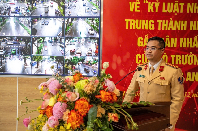 Công an TP. Hà Nội kích hoạt 'bộ não giao thông số', và vận hành 1.837 camera AI- Ảnh 5. Công an TP. Hà Nội kích hoạt 'bộ não giao thông số', và vận hành 1.837 camera AI- Ảnh 5.