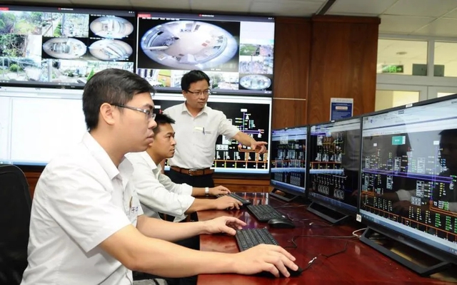 Hà Nội xây dựng lá chắn an ninh mạng cho người dân- Ảnh 1. Hà Nội xây dựng lá chắn an ninh mạng cho người dân- Ảnh 1.