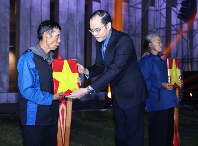 'Hành trình bất tử - Từ Ký ức đến Khát vọng'- Ảnh 1. 'Hành trình bất tử - Từ Ký ức đến Khát vọng'- Ảnh 1.