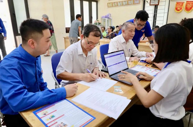 Hà Nội yêu cầu rà soát, cập nhật đầy đủ đối tượng trợ giúp xã hội- Ảnh 1.