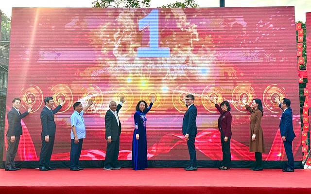 Cột cờ Hà Nội trở thành không gian trải nghiệm lịch sử sống động- Ảnh 1.