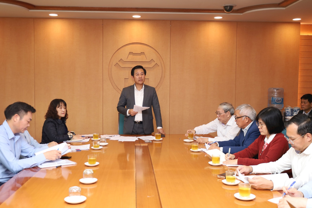 Siết nguồn phát thải, Hà Nội tìm lời giải cho bài toán ô nhiễm không khí- Ảnh 1.