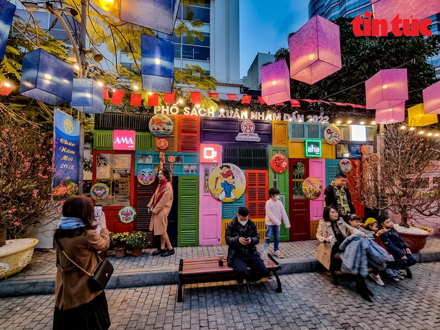 Du lịch đêm Hà Nội tạo sức hút mới từ 'Hà Nội Đẹp Sound'- Ảnh 1. Du lịch đêm Hà Nội tạo sức hút mới từ 'Hà Nội Đẹp Sound'- Ảnh 1.