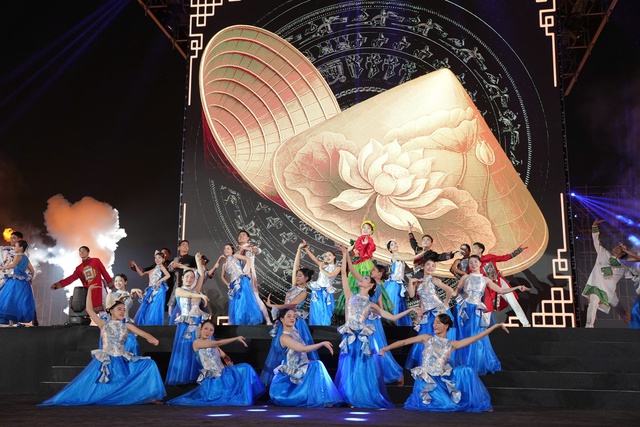 Di sản văn hóa - nguồn lực mềm cho phát triển Thủ đô trong kỷ nguyên mới- Ảnh 2.