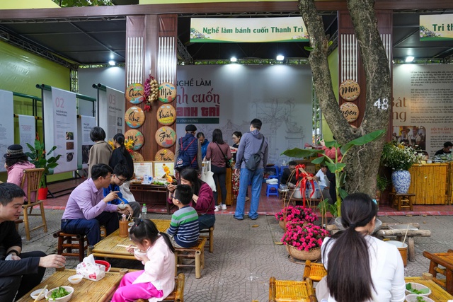 Sáng tạo mở đường băng cho di sản ẩm thực Hà Nội 'cất cánh'- Ảnh 2.