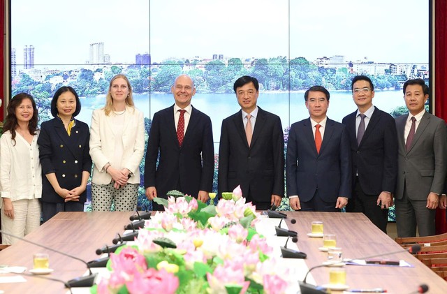 Hà Nội mong muốn thúc đẩy hợp tác với Hà Lan trên tất cả các lĩnh vực- Ảnh 1.