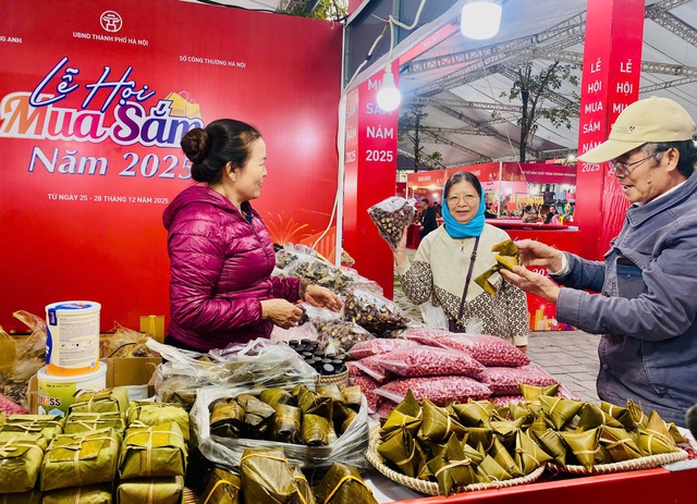 Hà Nội: Khai mạc ‘Lễ hội mua sắm năm 2025’- Ảnh 2.