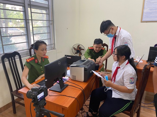 Hướng dẫn công dân thực hiện thủ tục 'Cấp thẻ Căn cước cho người từ đủ 14 tuổi trở lên' trực tuyến- Ảnh 2.