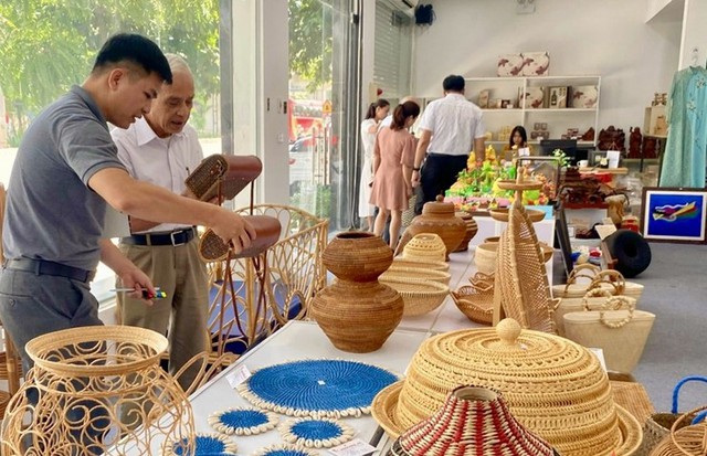 Tái cấu trúc nhóm thủ tục hành chính lĩnh vực Hoạt động mua bán quốc tế chuyên ngành văn hóa- Ảnh 1.