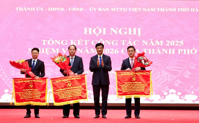 Nâng cao hiệu quả hoạt động của hệ thống chính trị, bảo đảm phục vụ tốt người dân, doanh nghiệp- Ảnh 2.