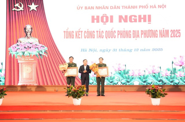 Hà Nội tập trung xây dựng khu vực phòng thủ vững chắc- Ảnh 1.