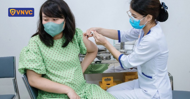 Tiêm vaccine cúm để phòng bệnh hiệu quả cho phụ nữ mang thai- Ảnh 1.